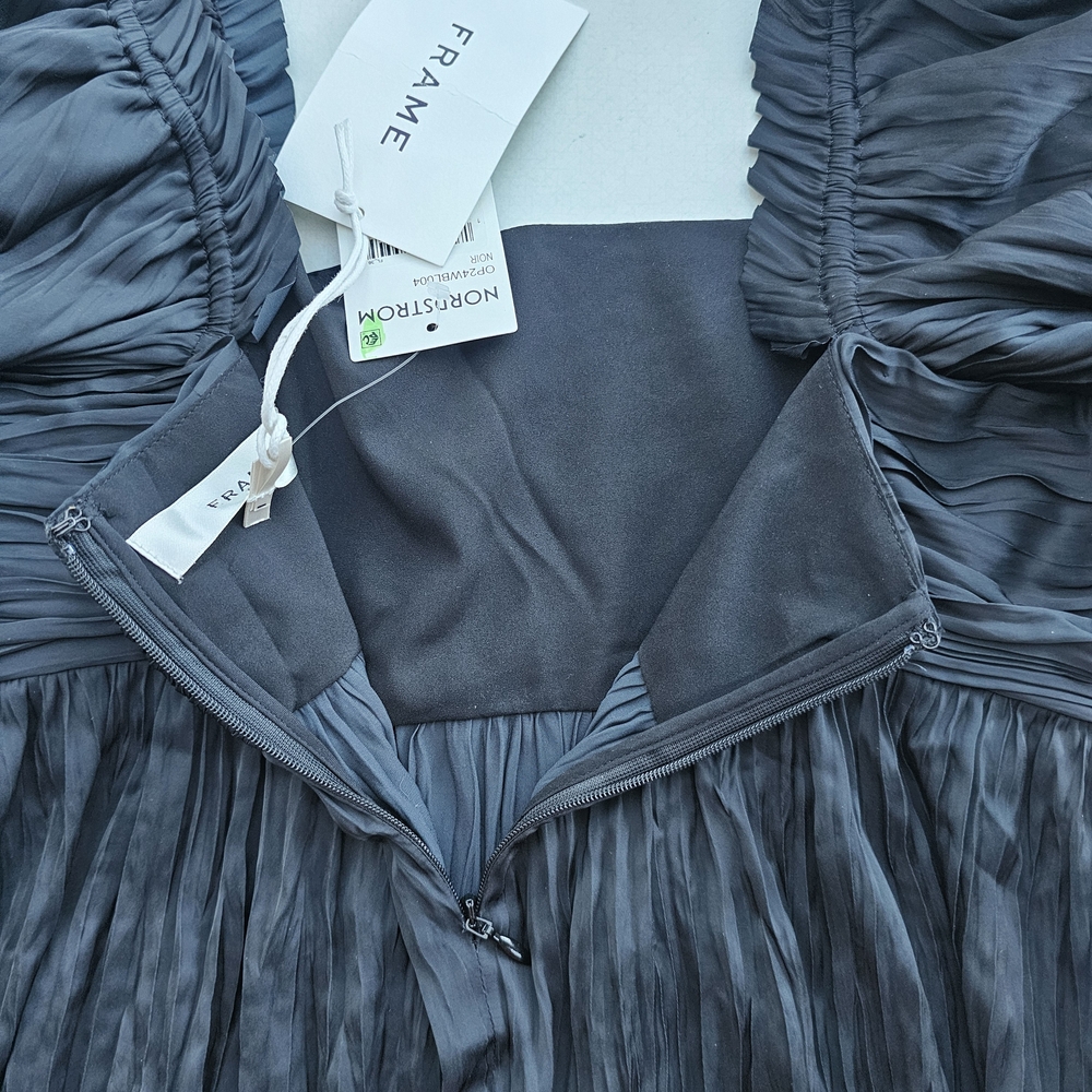 Frame Puff Sleeve Top - Picture 6 of 8